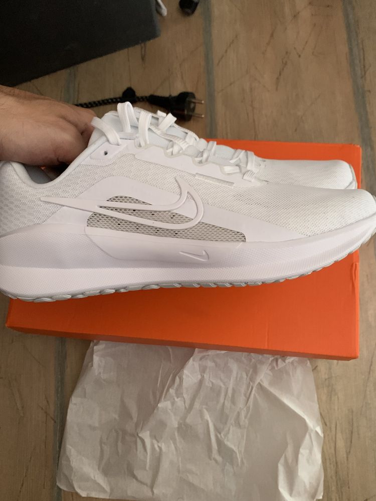 Nike спортно леки маратонки