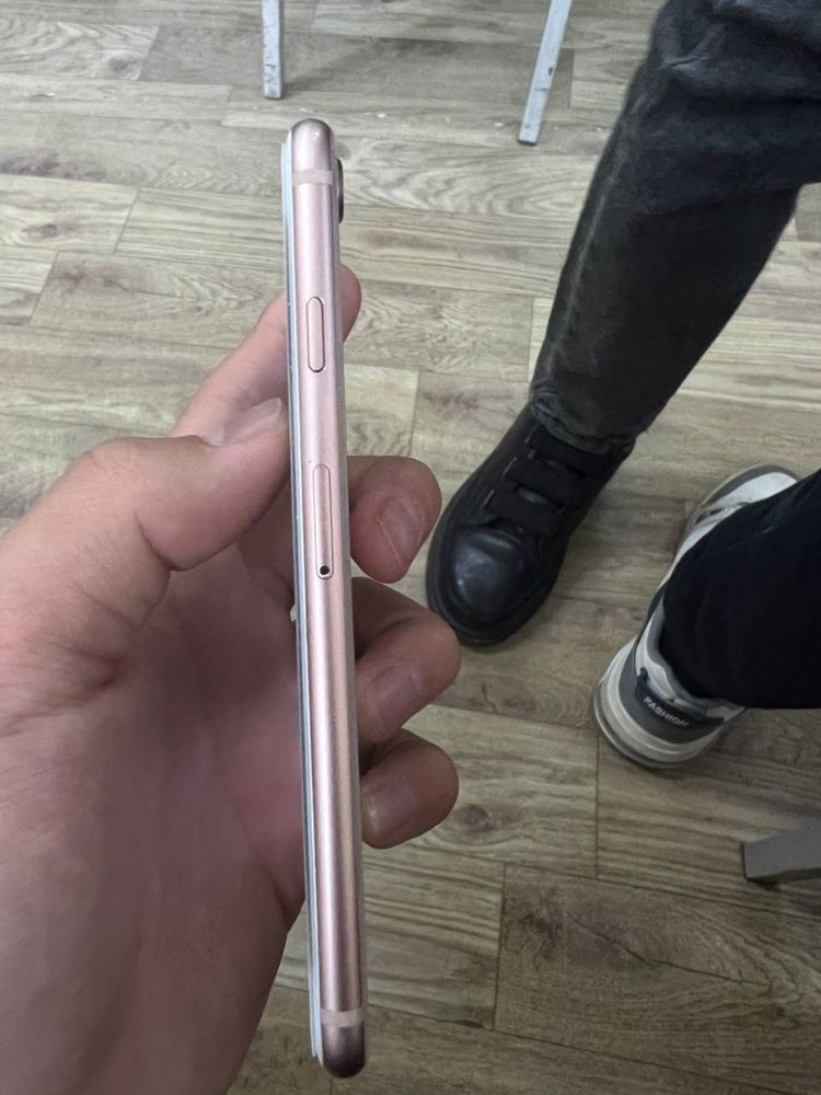 iPhone 8 64gb