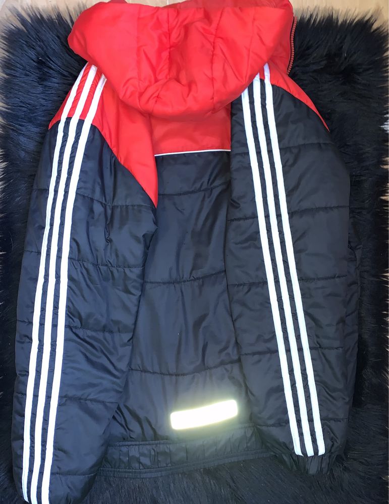 Geaca adidas unisex marimea M