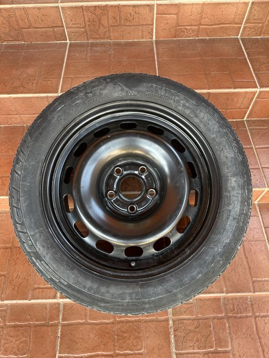 Vând roata de rezerva passat b6/b7/audi R16