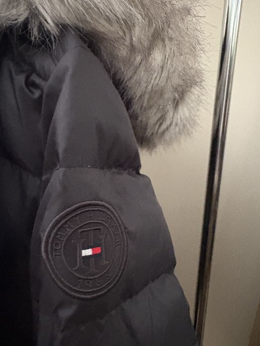 Tommy Hilfiger пухено яке
