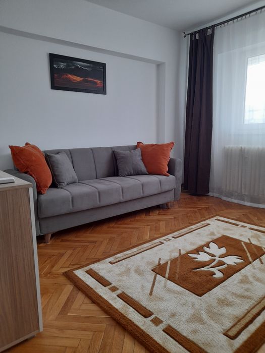 Apartament de inchiriat