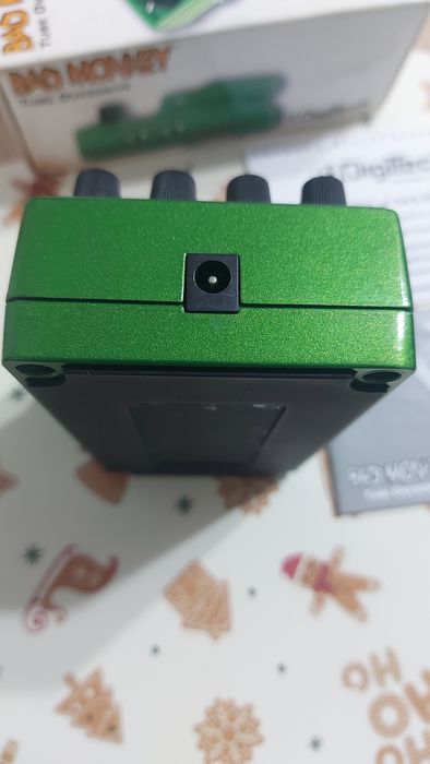 Vând pedala Digitech  Bad Monkey Tube Overdrive sau schimb 900 lei neg