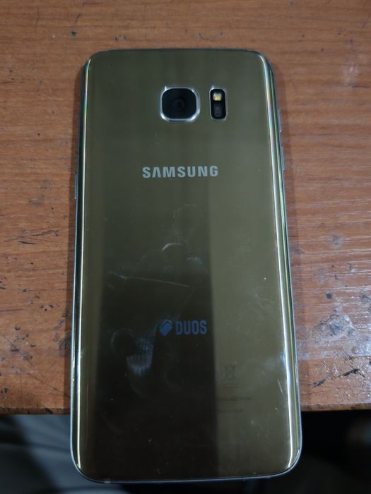 Samsung s7 edge 4/32