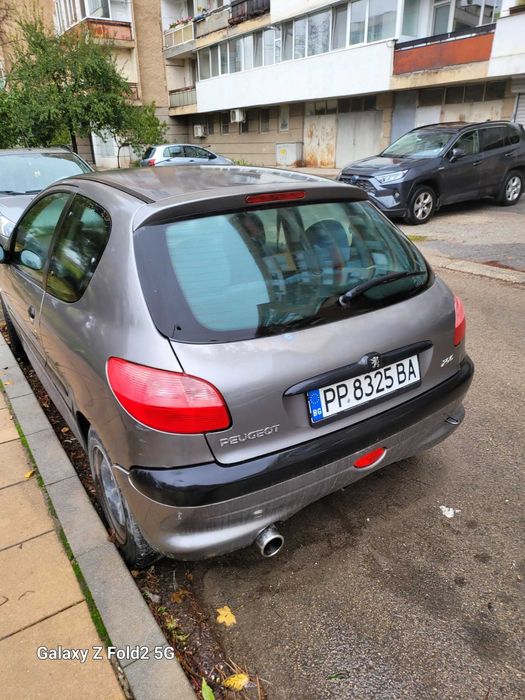 Продавам Peugeot 206, 1.4
