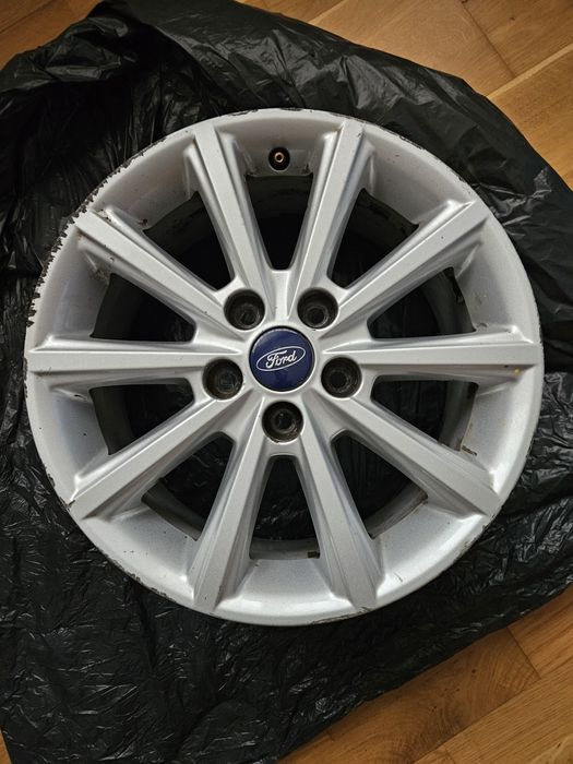 Jantă aliaj 5X108 Ford.