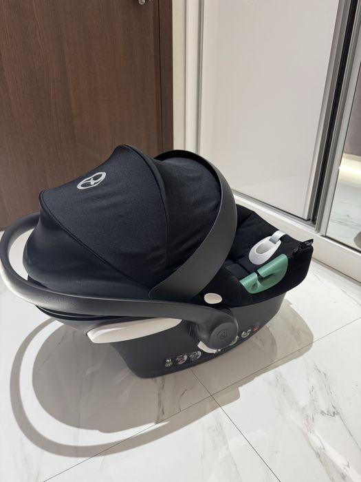 Детско столче cybex за новородено или от 0-6м.