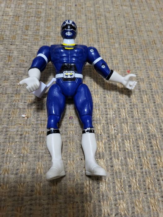 Lot jucării și figurine