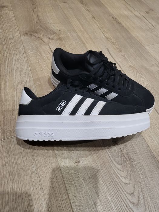 Adidas VL court bold