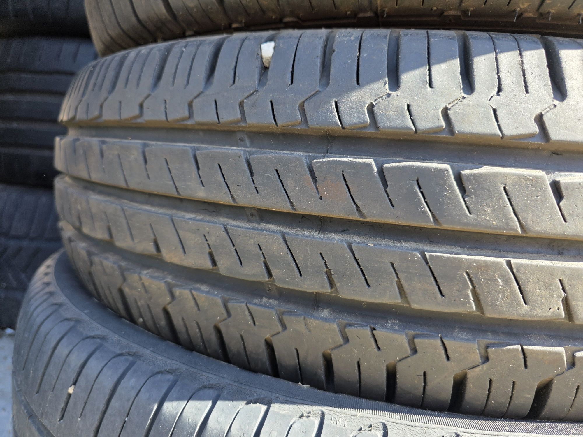 6бр Летни гуми за Бус 205 75 16С - Hankook