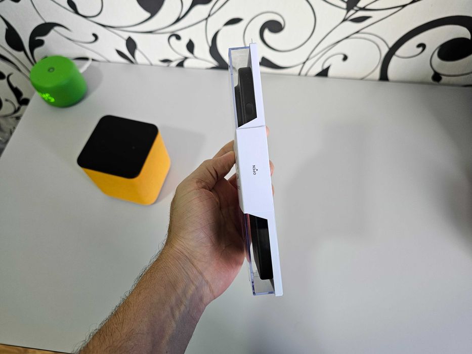 ПРОДАМ К- DOO Air Skin чехол от iPhone 16 PRO MAX. Абсолютно НОВОЕ