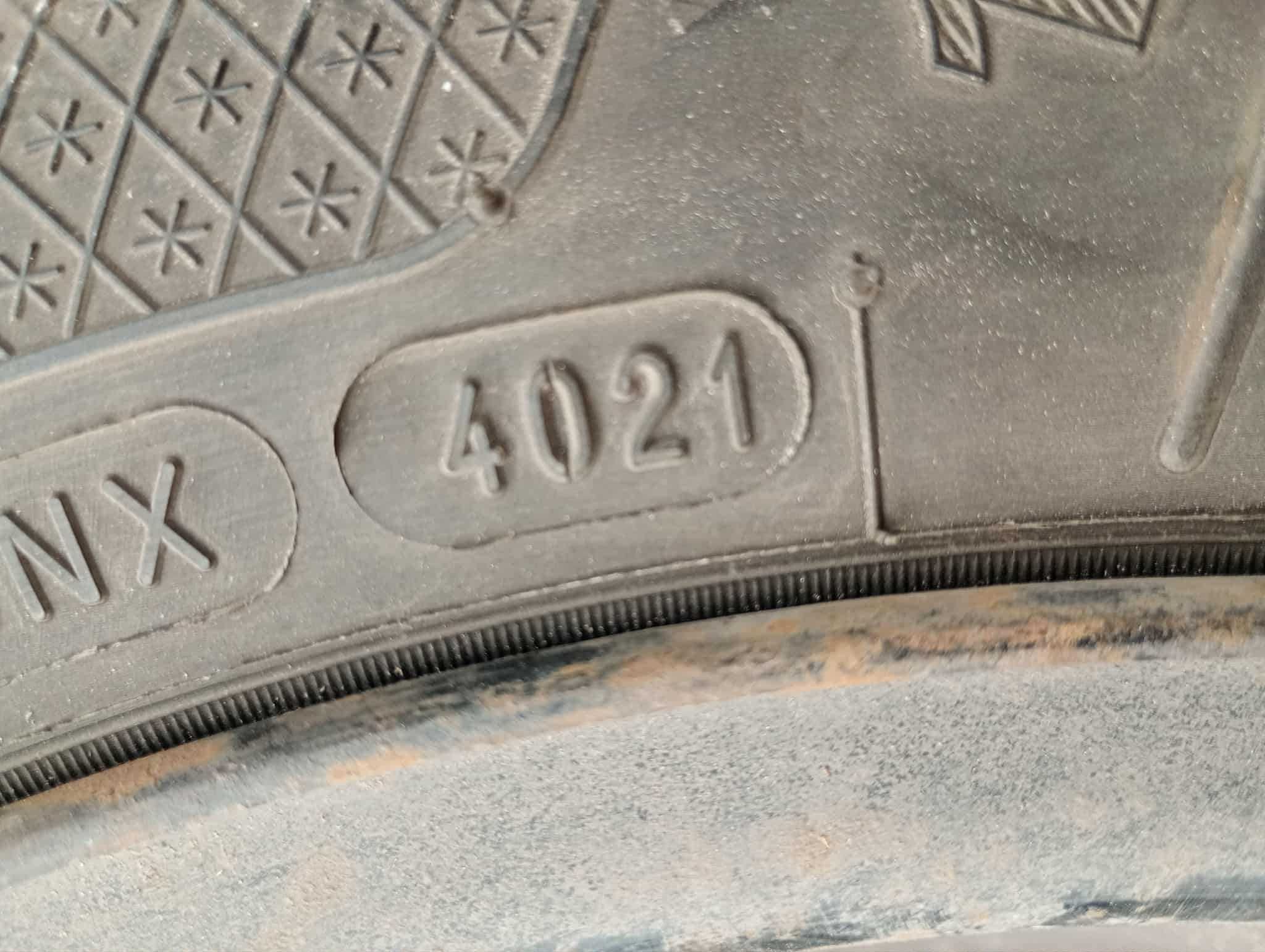 Зимни гуми с джанти 15 за рено