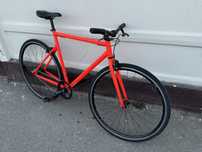 Vând bicicleta cursiera