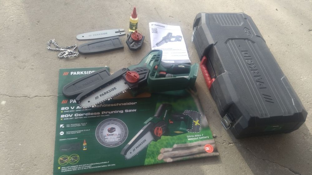 Mini fierastrau Parkside 20v