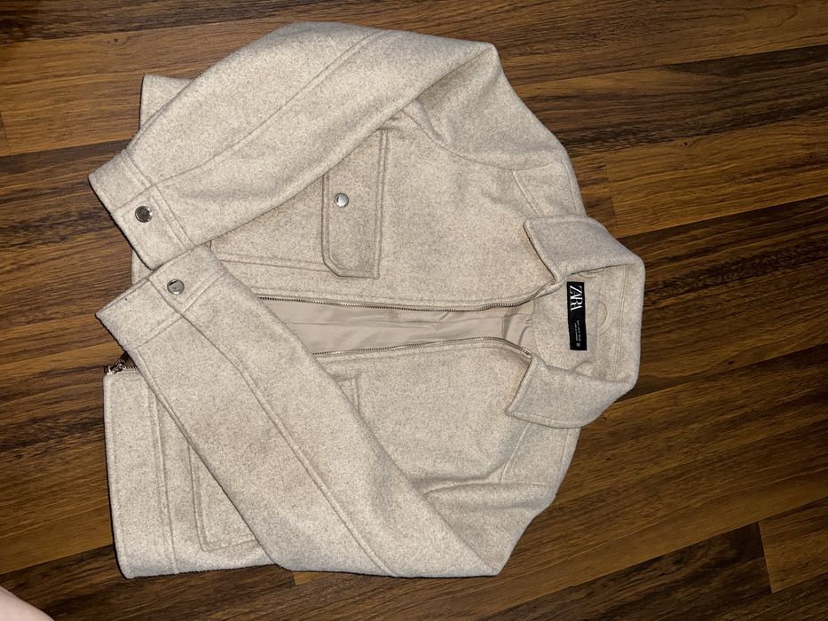 Курточка Zara теплая