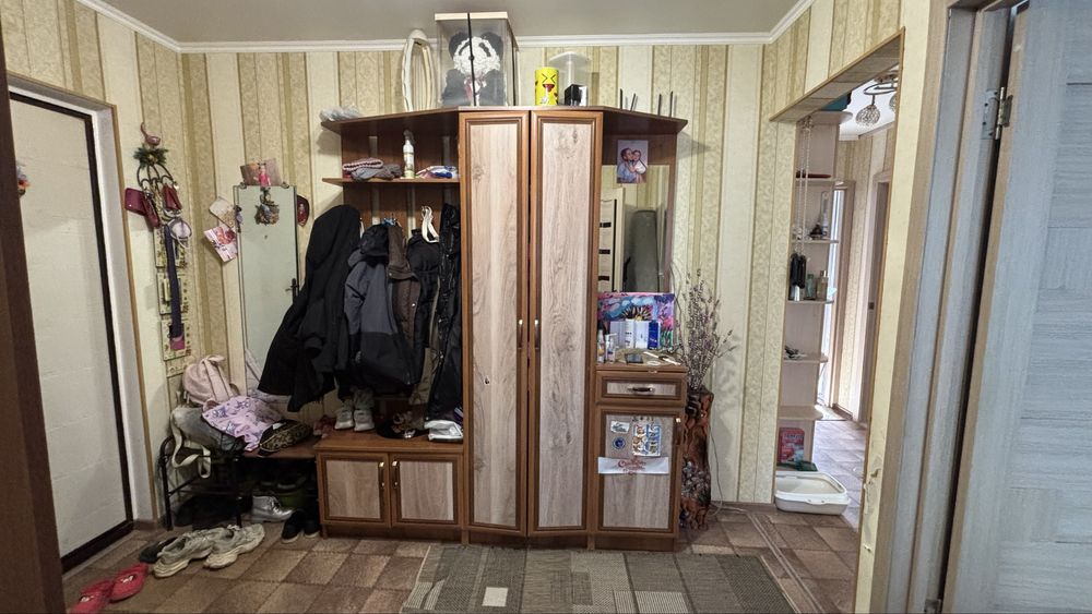 Продам прихожку