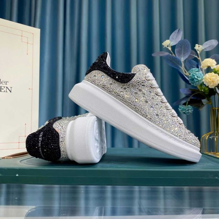 Alexander Mcqueen