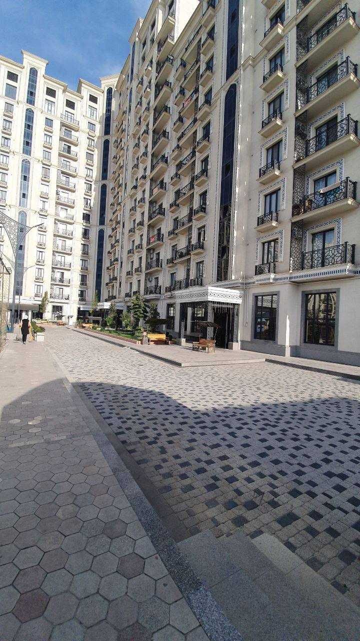 Аренда Яккасарай "ЖК"Узбегим 
Ор.р Бабура "Аэропорт" 2/8/13
63м² Мебел