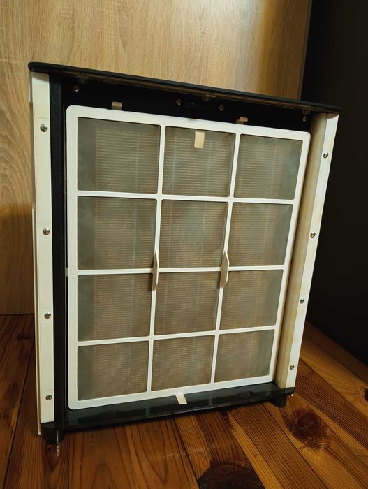 Пречиствател за въздух с Wi-Fi до 50 кв .м