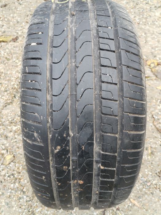 Vand cauciucuri 235/45/R17