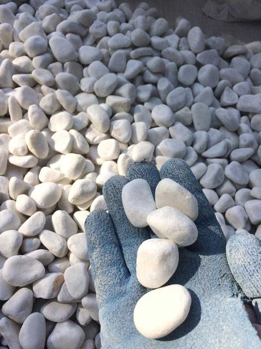 Галька круглая мраморная, белый декоративный камень, окатыш,