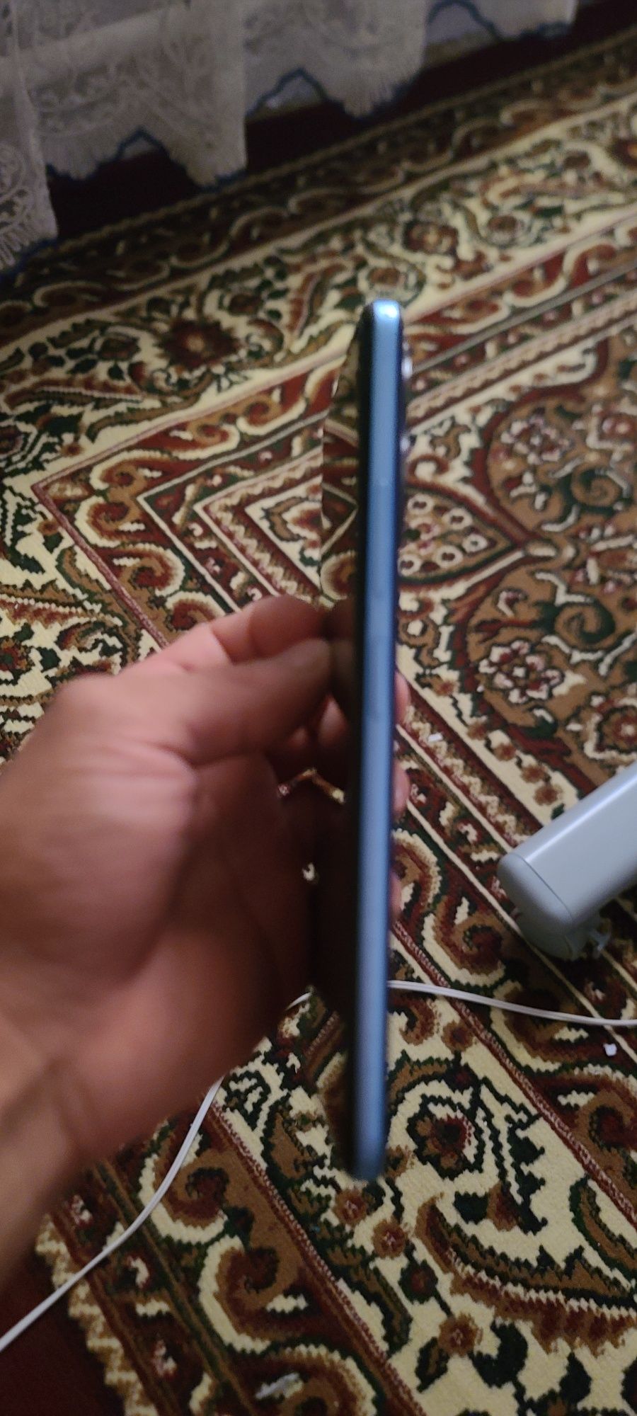 Telefon yaxshi xolatda zaryat 1 kun bemalol yetib beradi