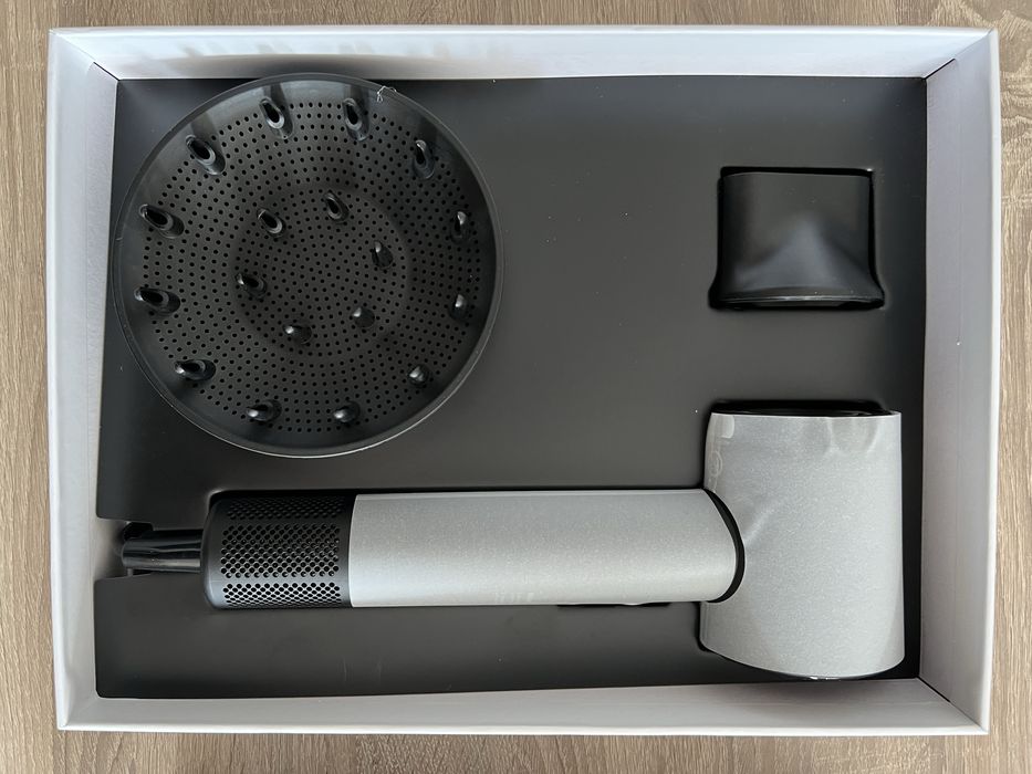 Мощен сешоар с приставки