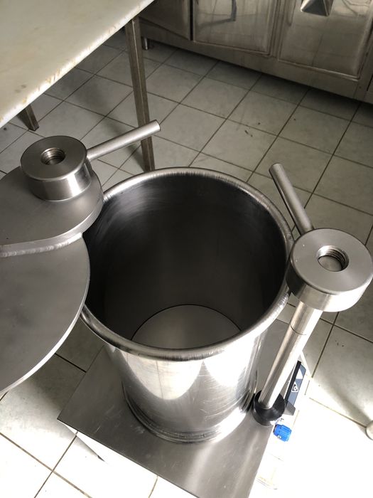 La Felsinea-Masina umplut/sprit carnati/automat 24 litri