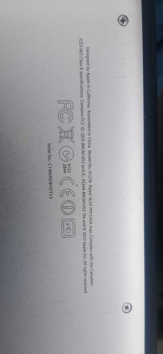 Vând 3 laptopuri Apple 2 MacBook Pro, un MacBook Air 2012 pentru piese