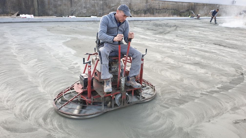 Turnari beton finisat cu elicopter si cuart, Șape beton - industriale