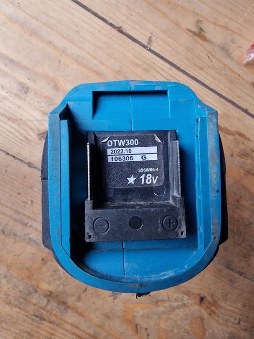 Makita DTW300  Cheie impact