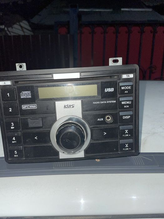 Магнитофон в хорошем состояний