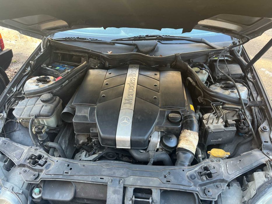 Оборудван двигател M112 3.2i от Mercedes C-class W203