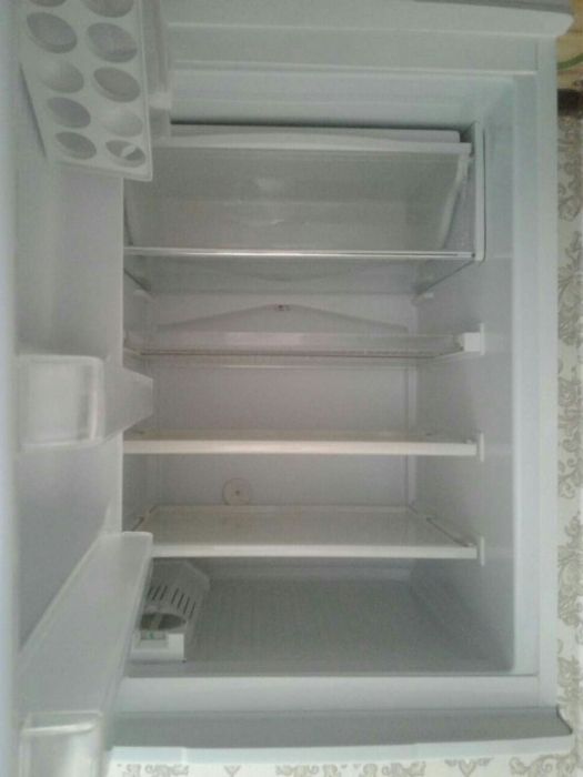 Холодильник ЯНГИ