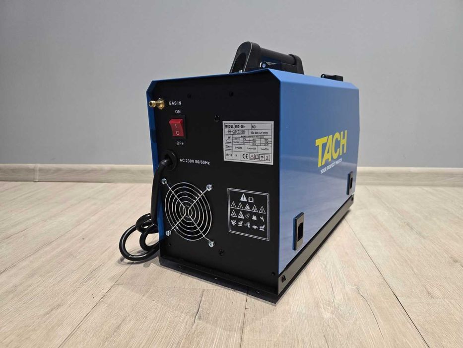 КОМЛЕКТ 250А Professional Телоподаващо с евробукса 4м с дисп  TACH МАХ