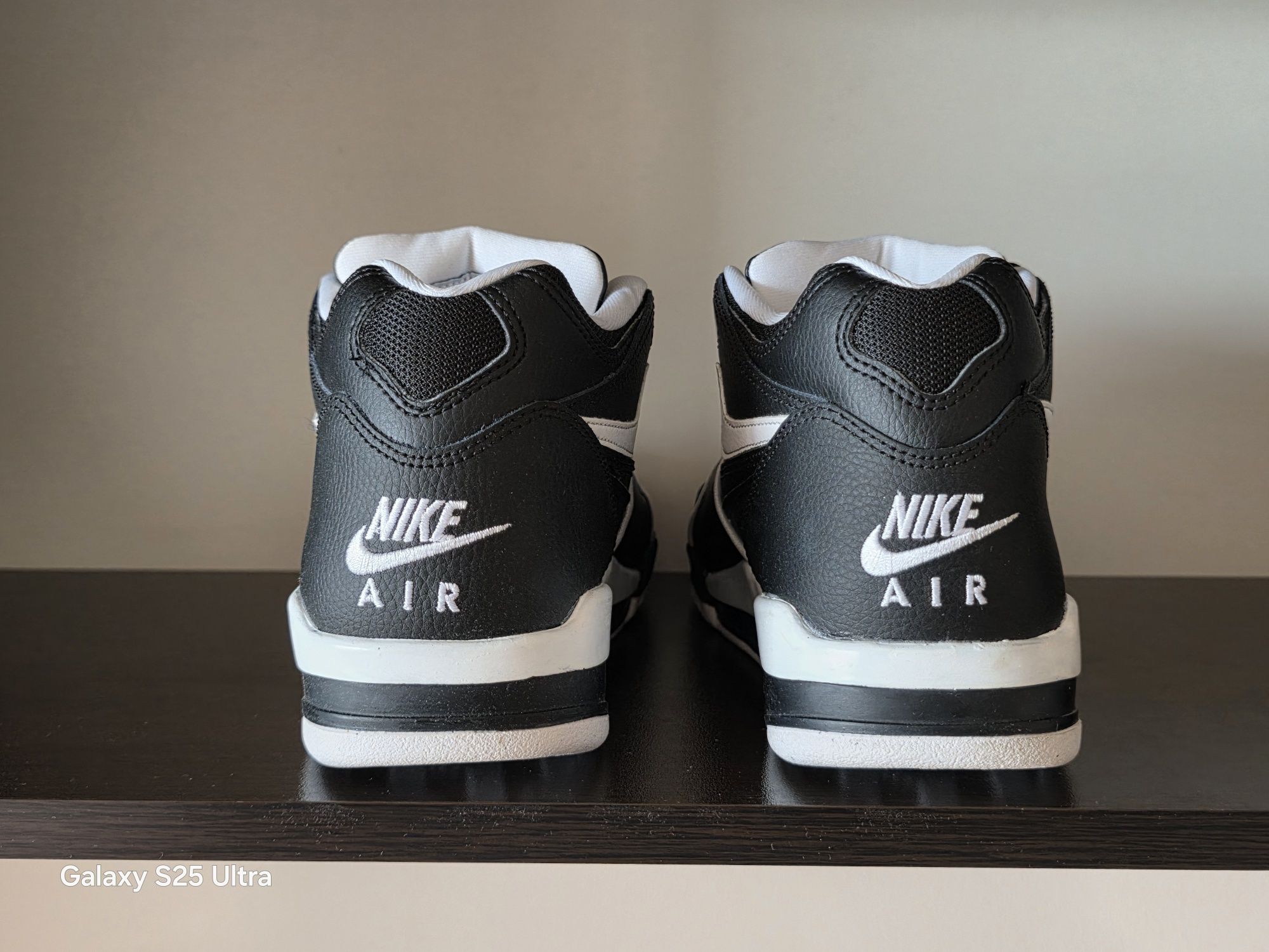 Nike M Air Flight 89/ 42номер 26.5см стелка нови с кутия