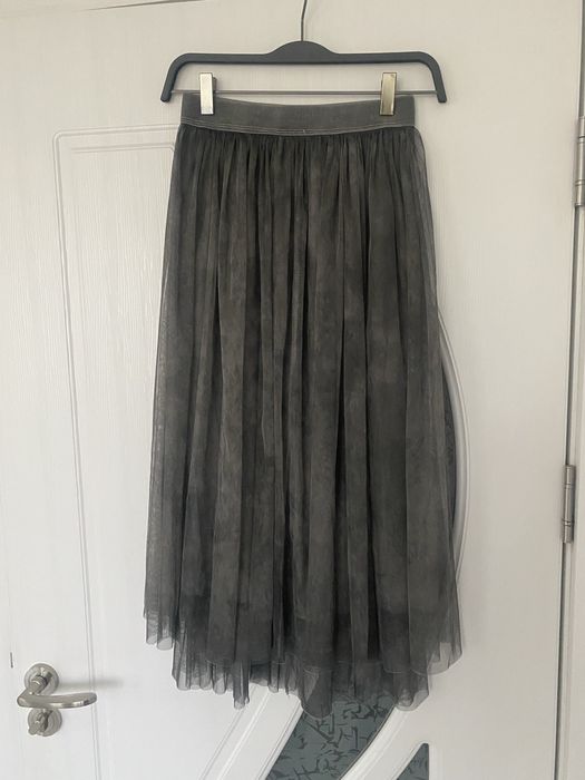 Дамска тюлена пола