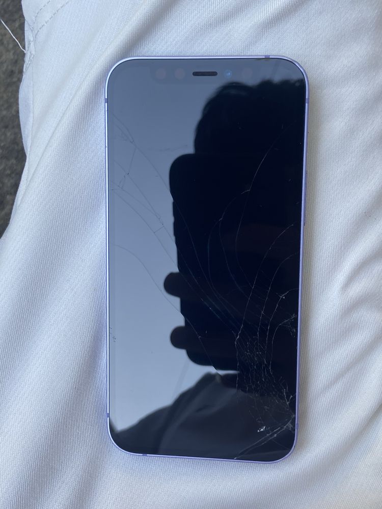 Iphone 12 mini Varianta de America Se vinde urgent !