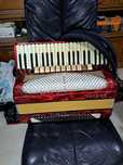 Vând acordeon honer verdi 5