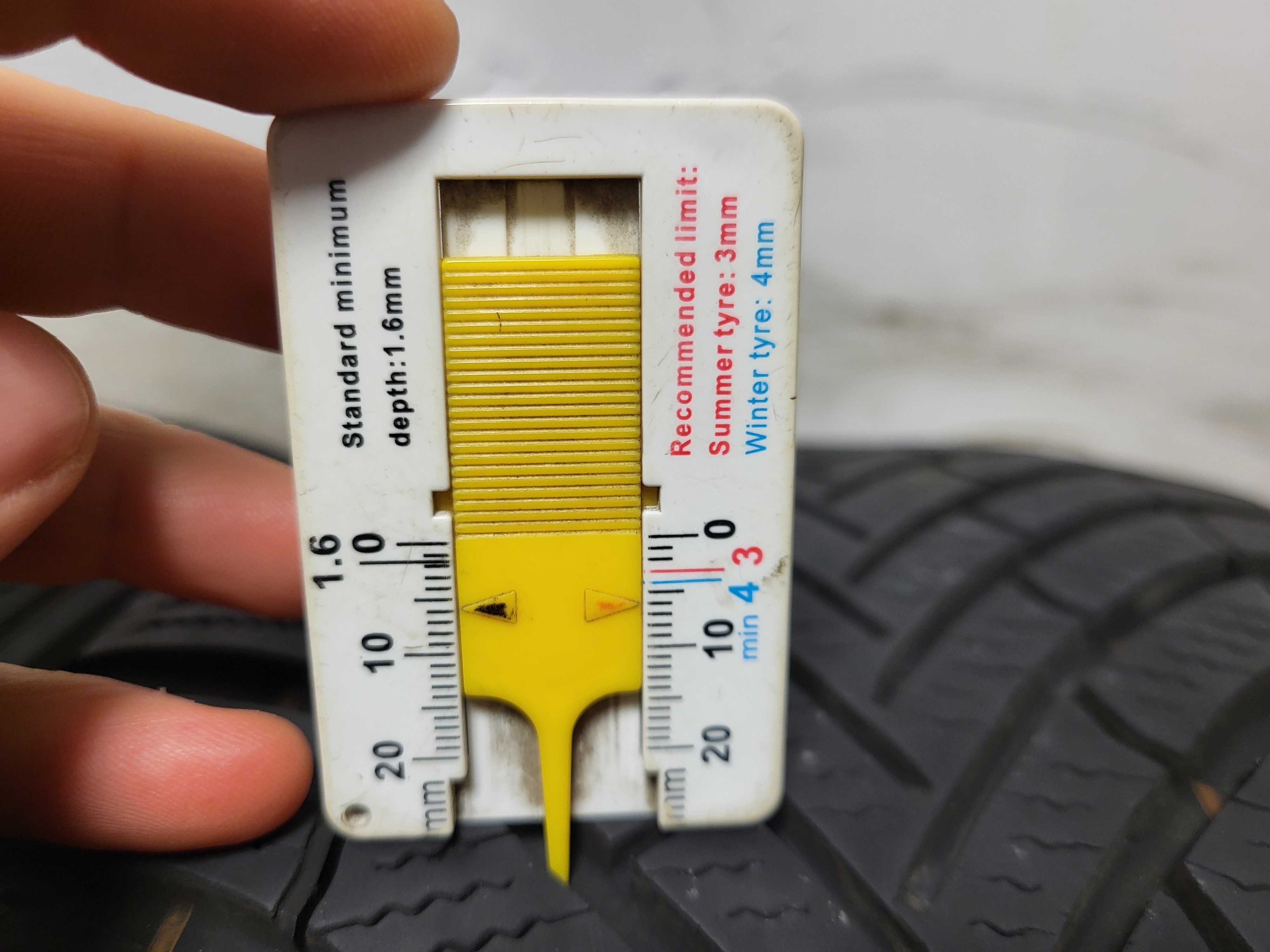 235/50/18 Michelin / Semperit зимни гуми