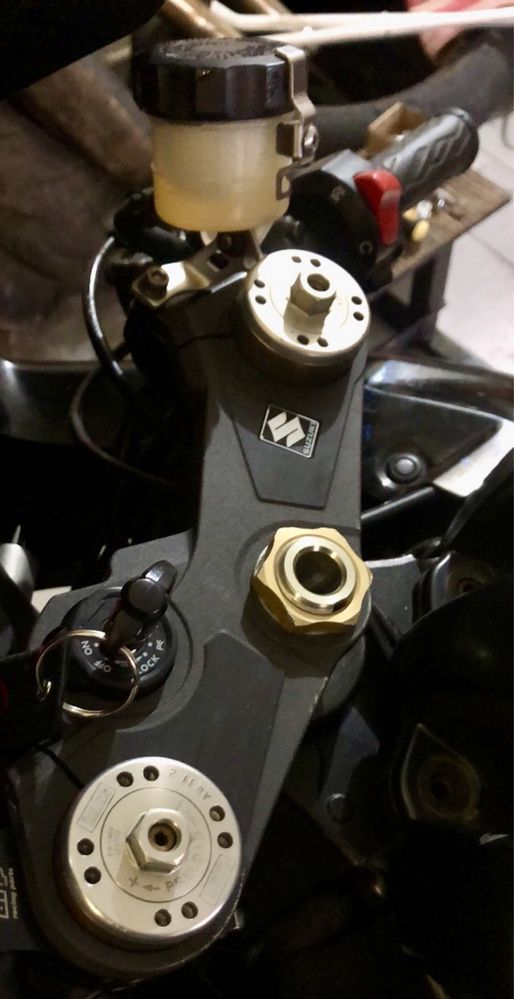 Suzuki GSXR 1000 L1 Ohlins