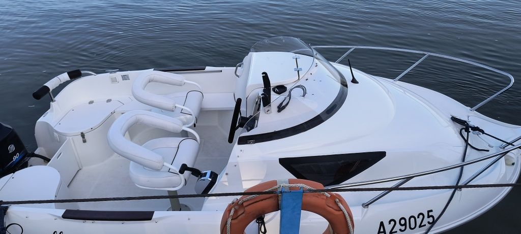 Barca Quicksilver 510, motor Mercury 90, peridoc Jsi VT 1000L, toate 2
