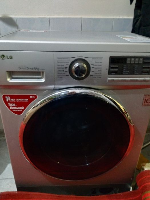 Стиральная машина LG сотилади