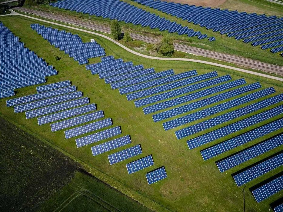 Kit structura montaj 20 panouri fotovoltaice pe SOL