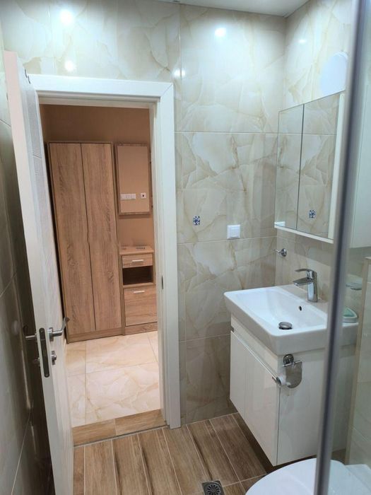 Двустаен апартамент в жк. Христо Смирненски