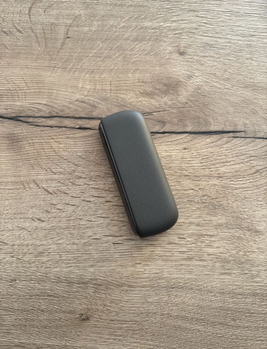 Țigară electronică IQOS ILUMA