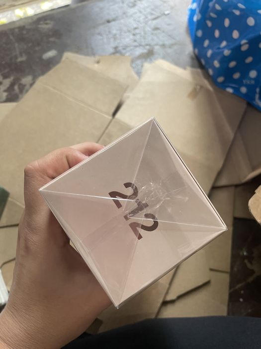 212 vip rose carolina herrera