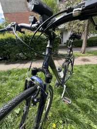 Bicicleta Hibrida Trek 7200 full suspension (șa+fata) de trail si oras