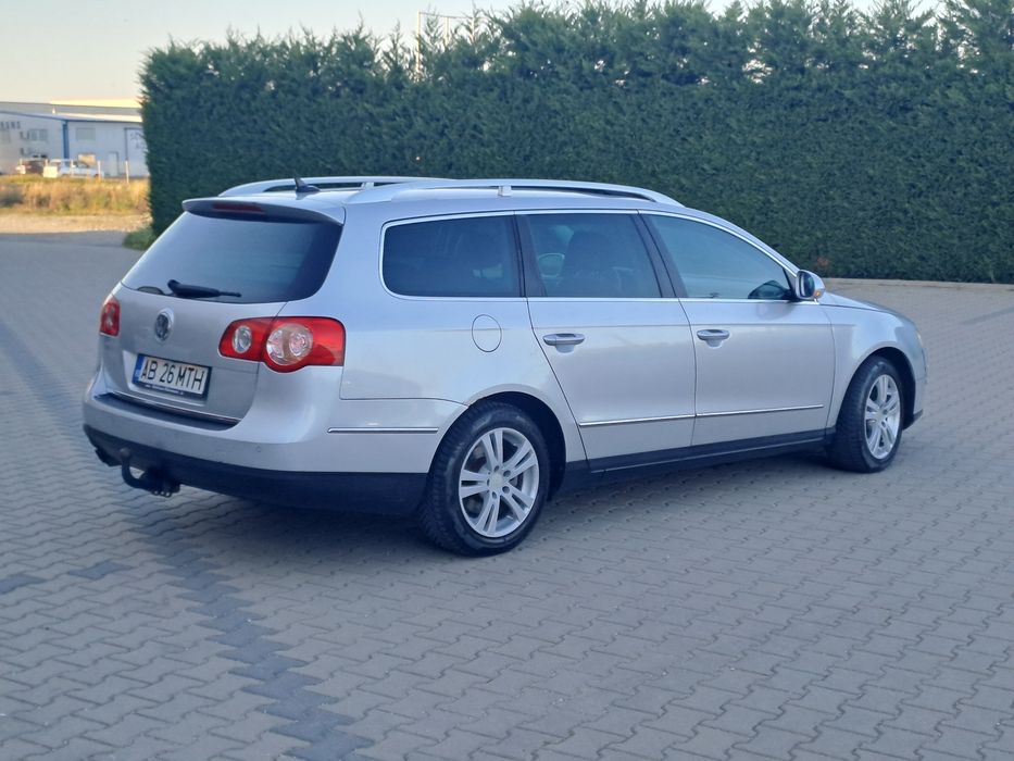 De vânzare pasat b6 an 2009 .e 5