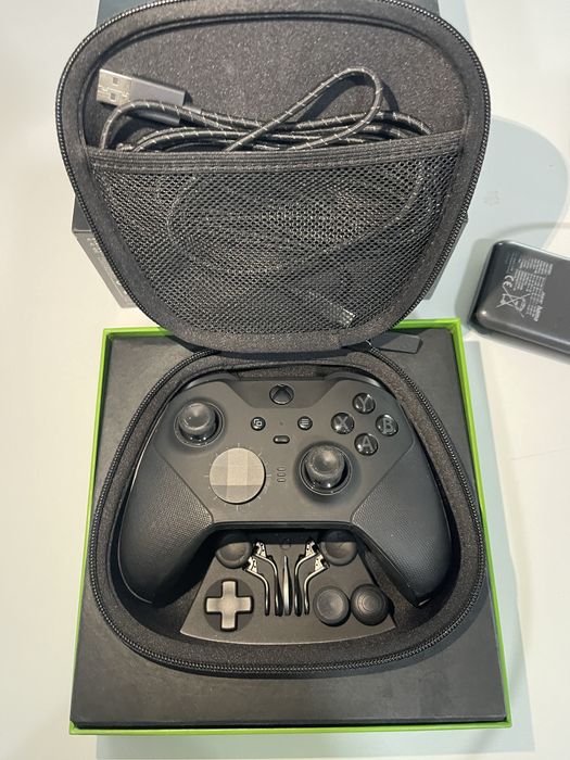 Controllere XBOX Elite Series 2, Stick Drift ,Mici defecte estetice
